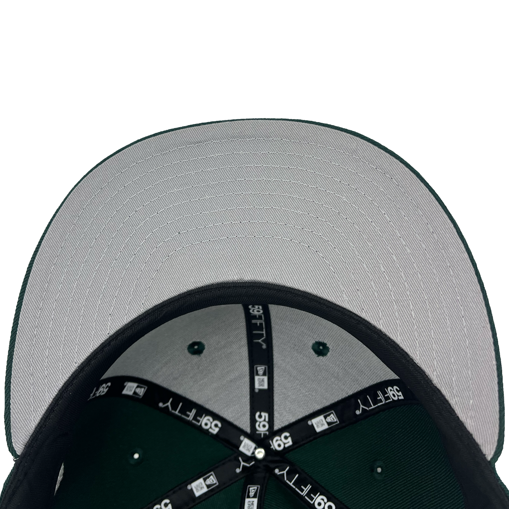 Grey under visor and 59FIFTY taping of New Era 59FIFTY Dark Green Oakland Ballers fitted.