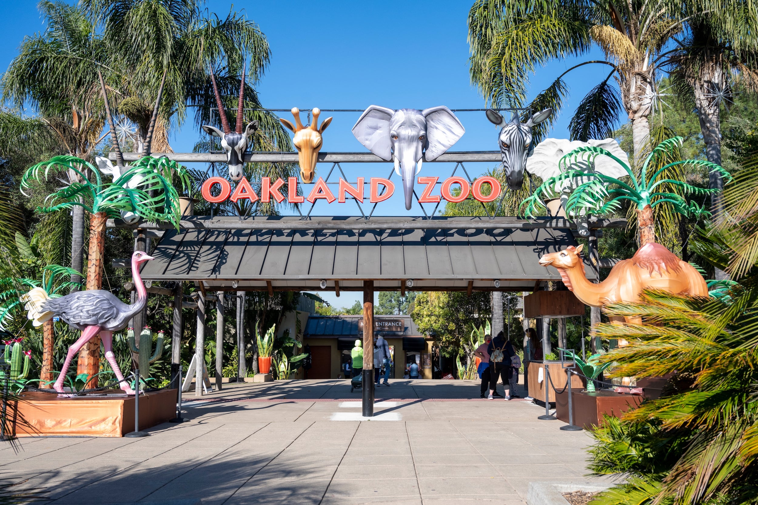 Front gates of Oakland Zoo.