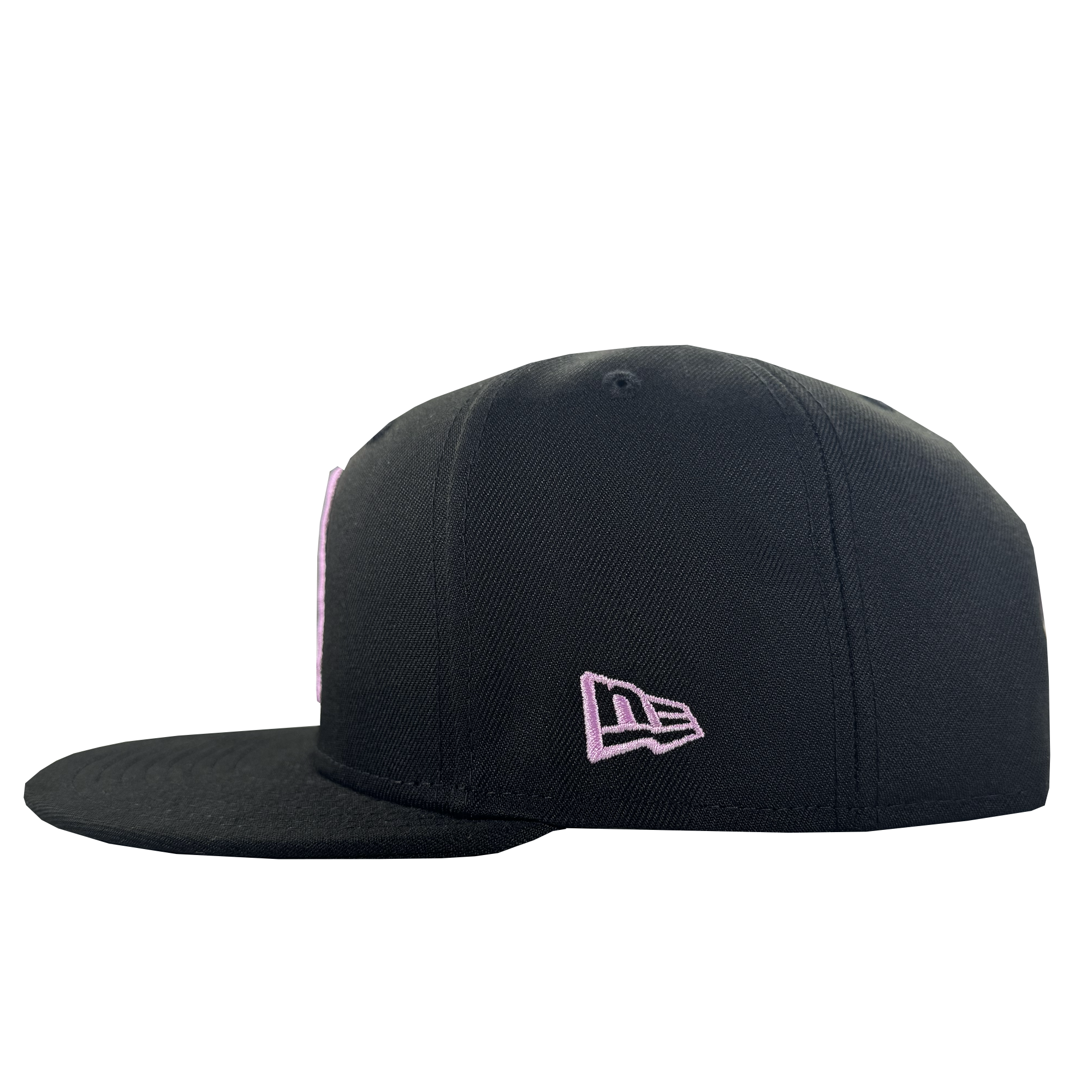 The GSV WNBA 9FIFTY Snapback, shown in black from the side, features a small light pink logo above the left ear. The plain white background emphasizes the cap’s front and top panels.