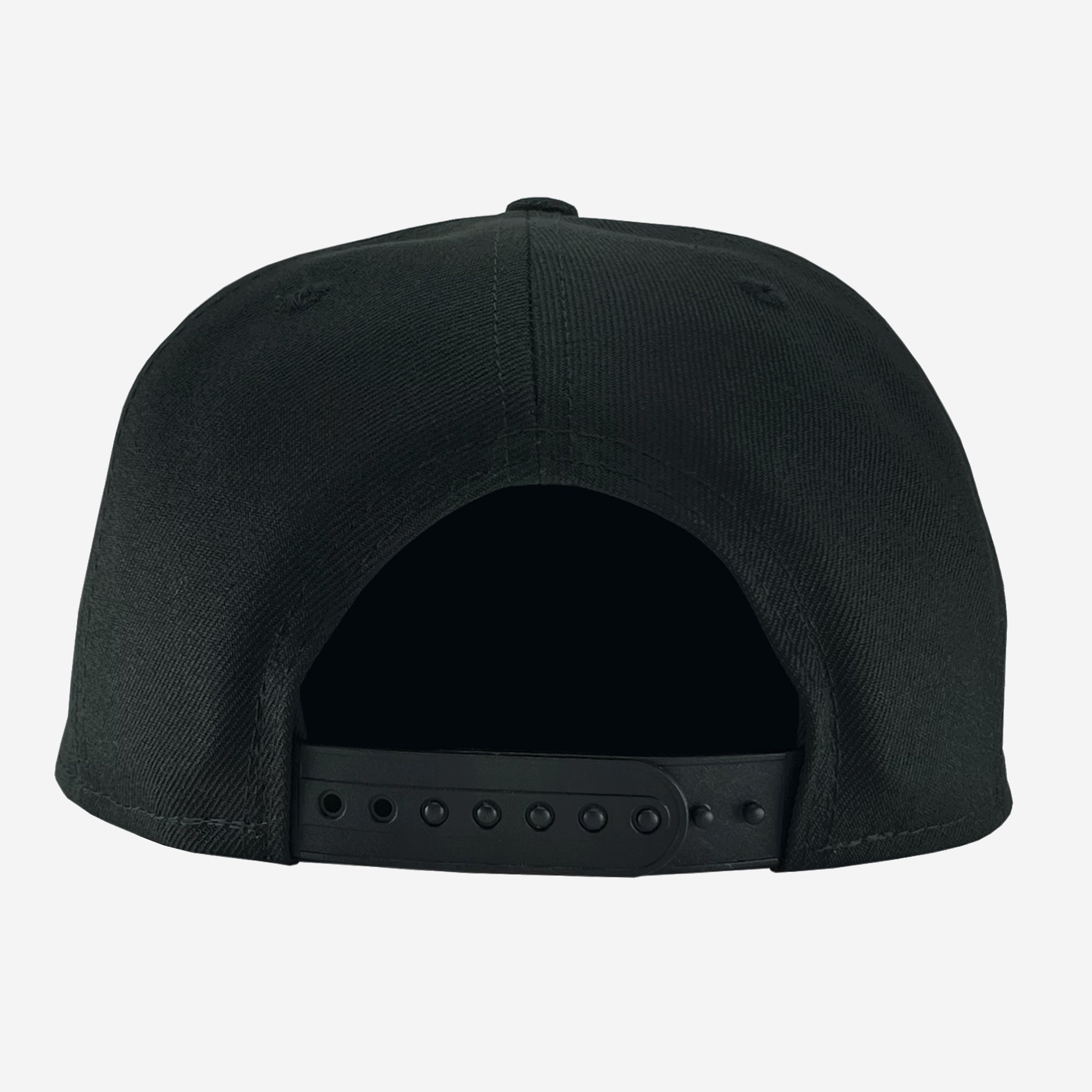 Backside of New Era 9FIFTY black cap with black plastic snap back closure.