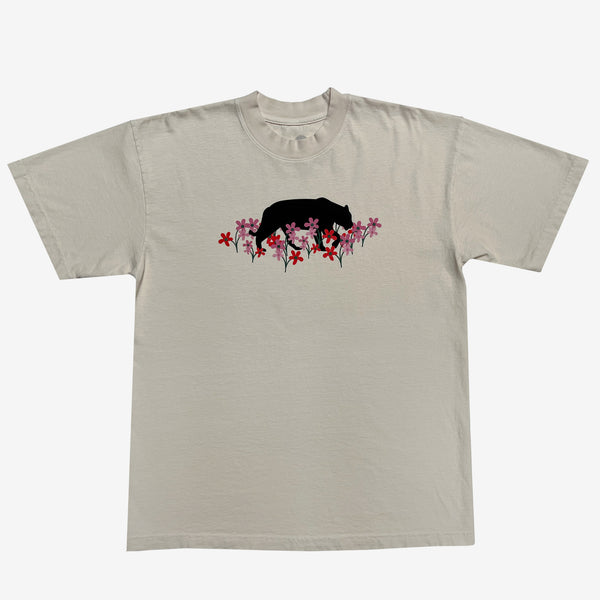 Creme t-shirt with artistic bear and flower design created by artist Ant Bankxin.